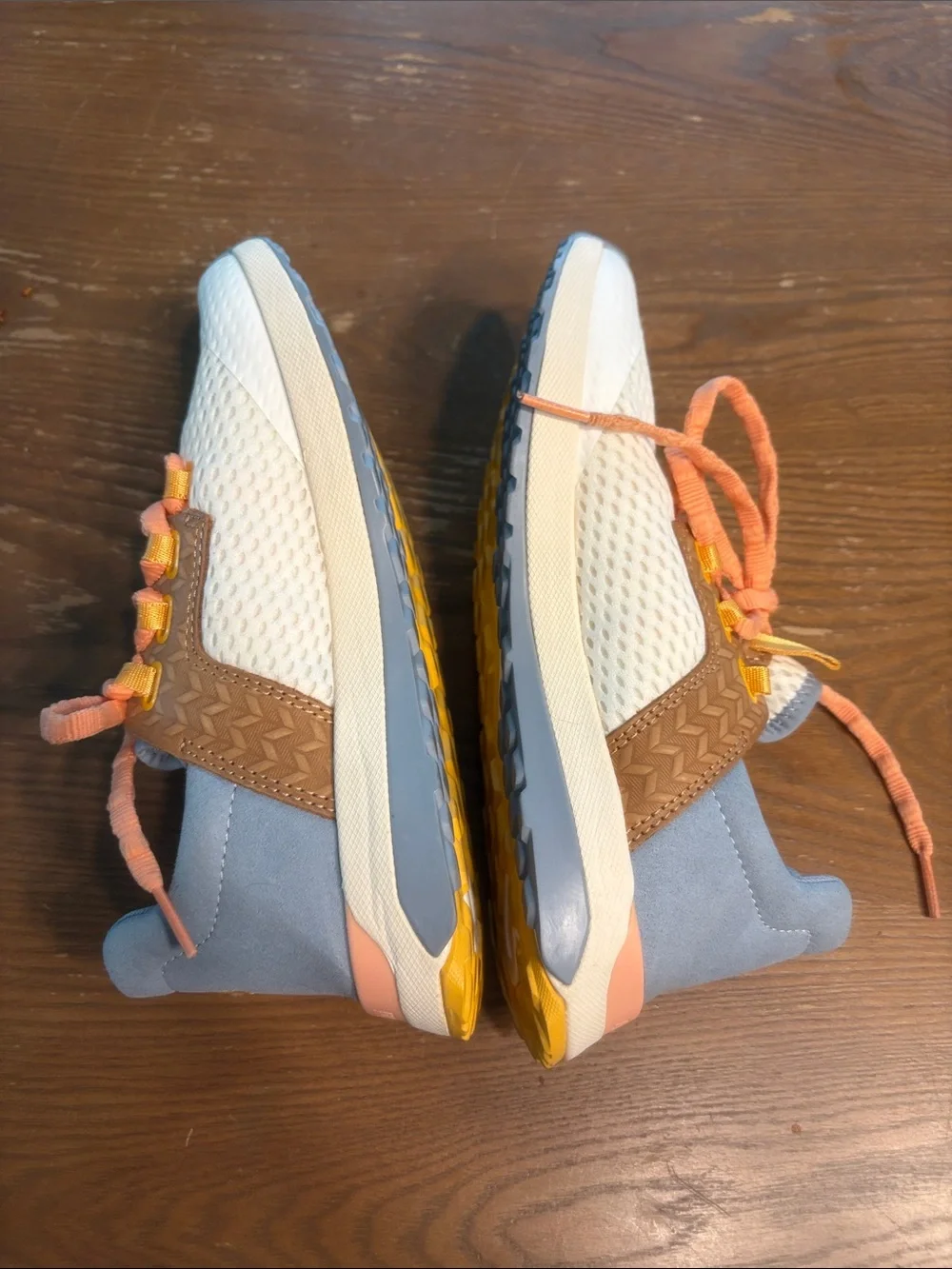Olukai Women’s White and Peach Lace-Up Sneakers